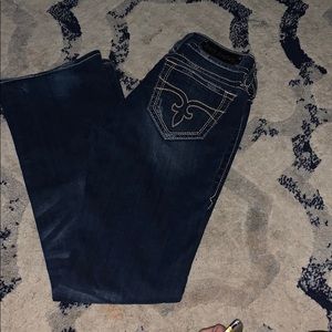 Rock Revival size 29